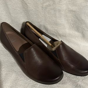 Dansko Farah Burnished Brown Leather Women's Loafers